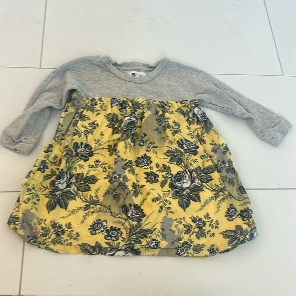 Gap Disney Belle sleeping beauty floral dress 3T grey yellow